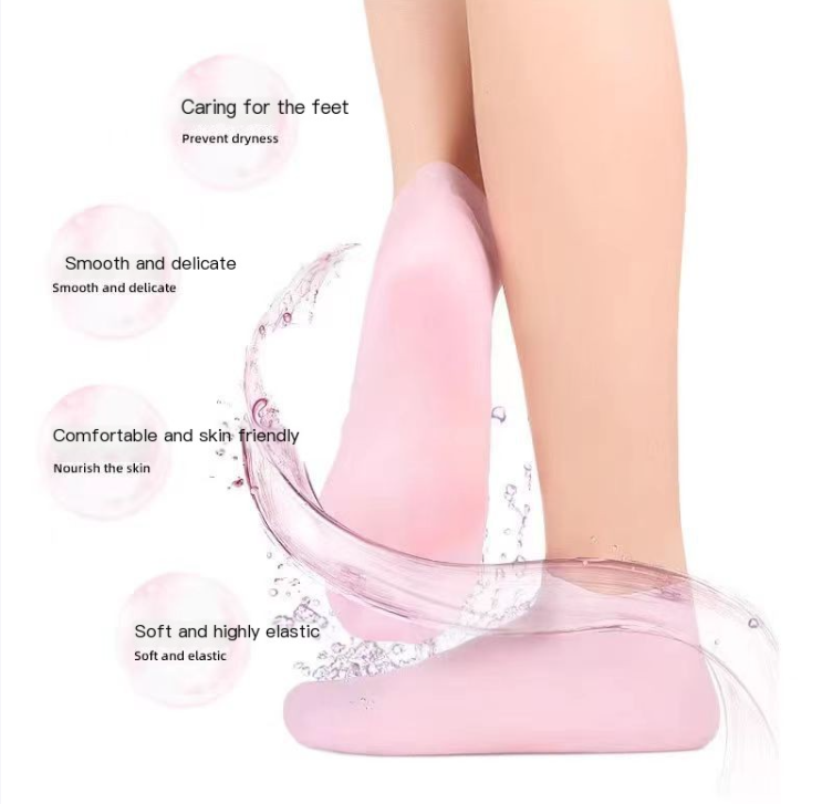 Deluxe Hydrating Dermacare Gloves and Socks