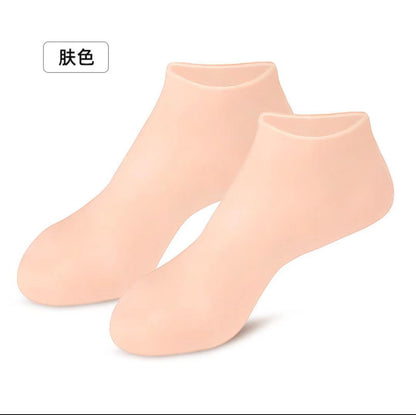 Deluxe Hydrating Dermacare Gloves and Socks